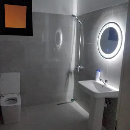 Apartment Karafili House Ksamil