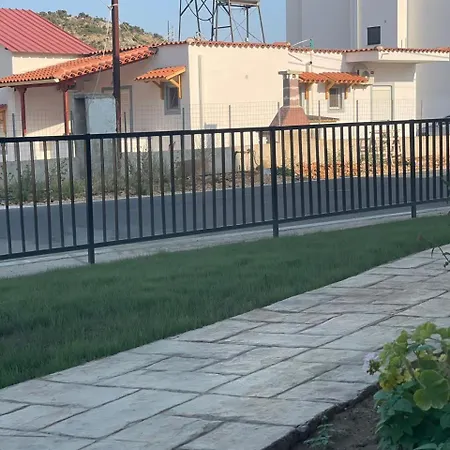 Karafili House Ksamil