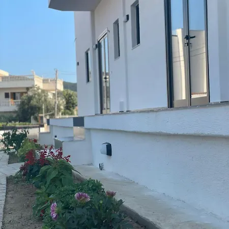 Karafili House דירה *