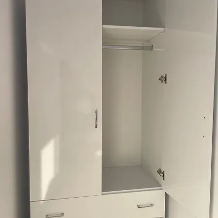 Karafili House Apartment *