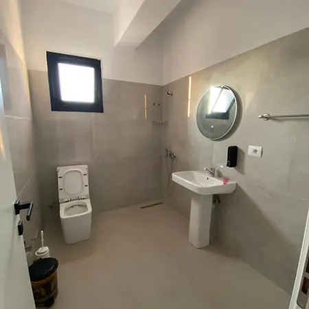 Karafili House * Ksamil