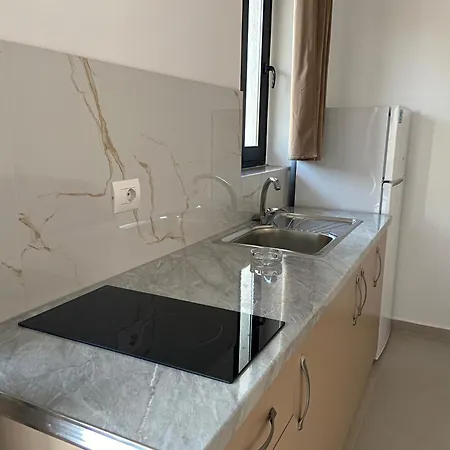 דירה Karafili House קסאמיל