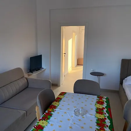 Apartment Karafili House Ksamil