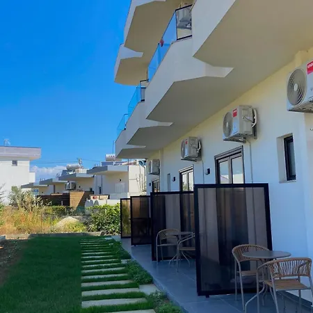 Karafili House Apartment