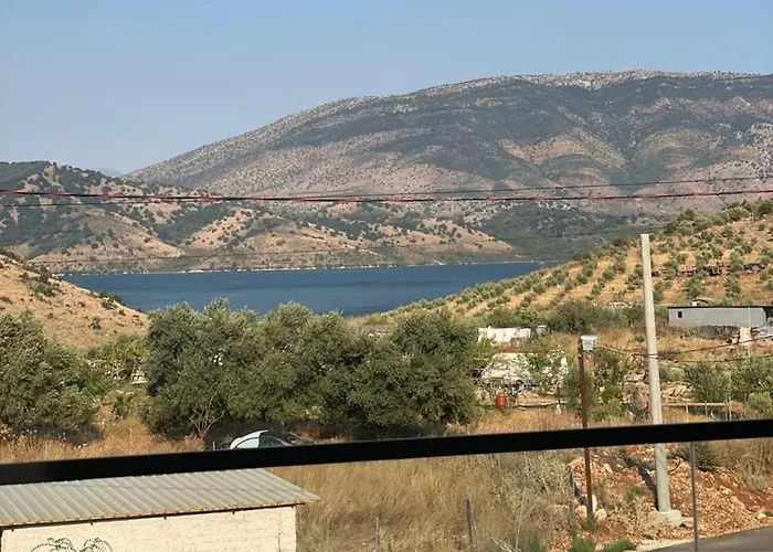 Appartement Karafili House *