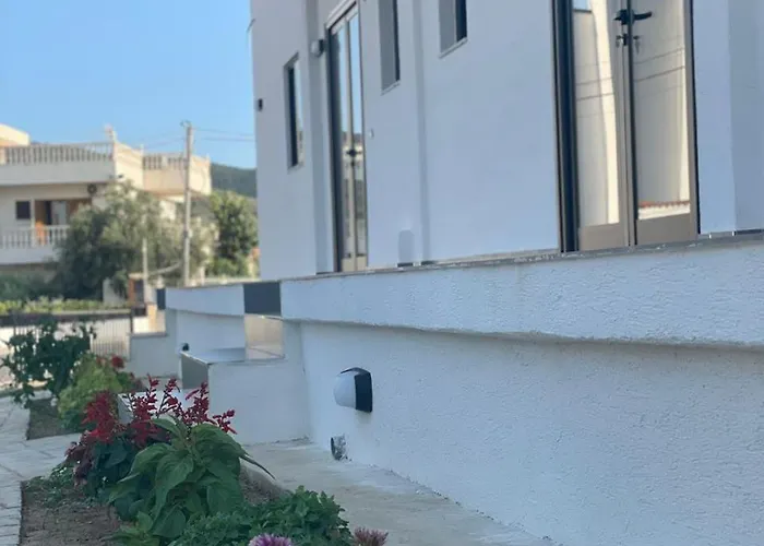 Karafili House Appartement *