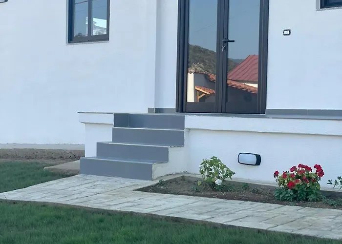 Karafili House Appartement *