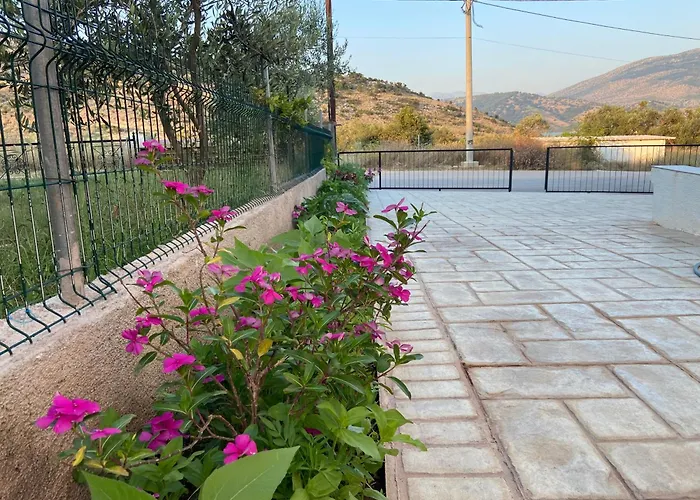 Karafili House Ksamil