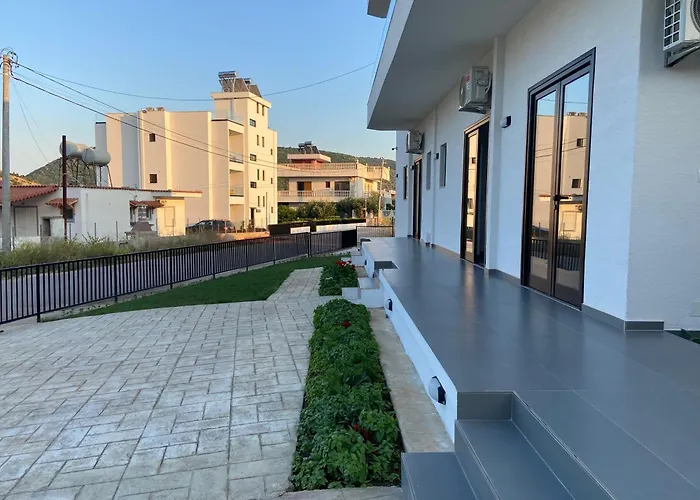 Karafili House * Ksamil